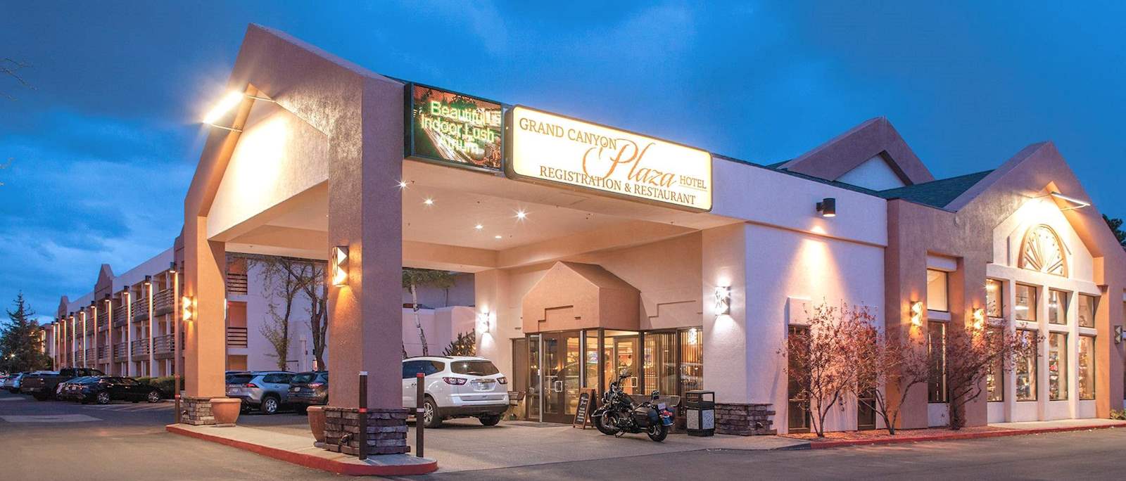 Grand Canyon Plaza Hotel, Tusayan, Arizona 